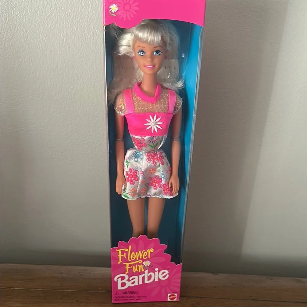Vintage Flower Fun Barbie Doll, 1996